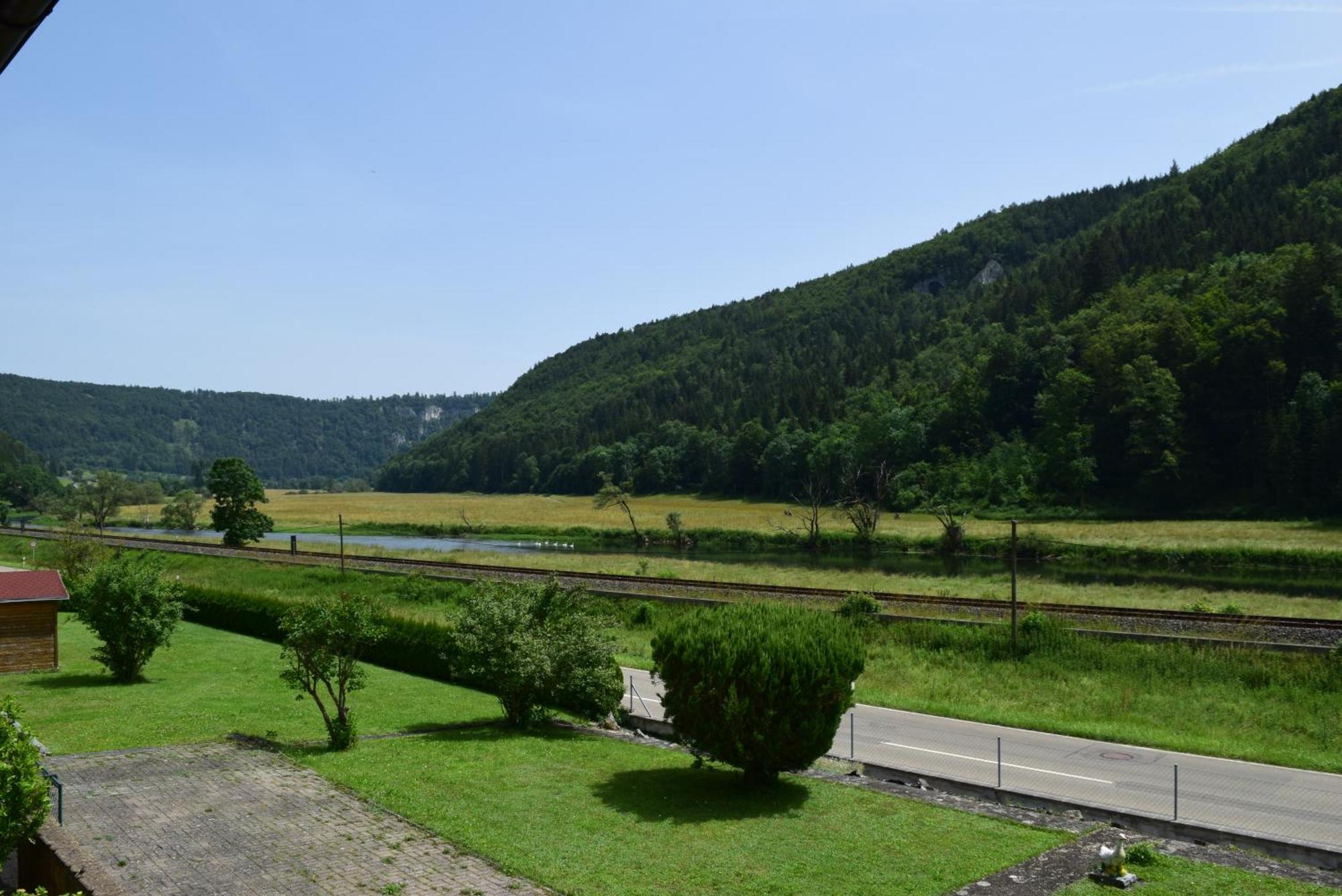 Hausen im Tal Ferienwohnung Manuela מראה חיצוני תמונה